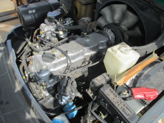 ขายฟอร์คลิฟต์KOMUTSU FG15C-20  เสาสูง 4 เมตร มีฮิ้งฟอร์ค เกียร์ MT  5400 ช.ม  ขอบคุณมากครับ หจก.เกษมรับเบอร์ ขอนแก่น  (รับประกันเครื่องยนต์ 6 เดือน จัดส่งฟรีทั่วประเทศ)