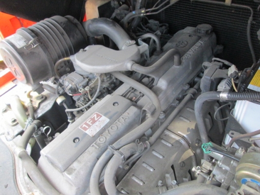 ขายฟอร์คลิฟต์ TOYOTA 6FG45,  SIDE SHIP, เสา  5 เมตร เกียร์ AT แรงและประหยัด GASOLINE / LPG พร้อมแอร์คอนดิชั่น และจอทีวี, DVD FULL OPTION  (รับประกันเครื่องยนต์ 6 เดือน จัดส่งฟรีทั่วประเทศ)  น้ำหนักรถ 7300 KG สภาพเดิมแท้จากญี่ปุ่น