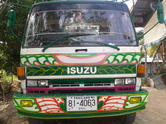 ขายสิบล้อบรรทุกรถเกี่ยวข้าว