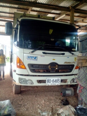 HINO MEGA FC4J 150 แรงม้าดั้มสามมิตร เครื่องJO5C ห้างแท้ปี 49 เบรคทิฟฟี่ เพาเวอร แอรเย็น