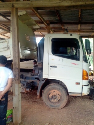 HINO MEGA FC4J 150 แรงม้าดั้มสามมิตร เครื่องJO5C ห้างแท้ปี 49 เบรคทิฟฟี่ เพาเวอร แอรเย็น