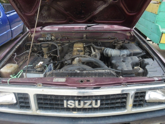 รถกระบะISUZU kb เครื่อง 2500 ฝาทอง เครื่องดีเกียร์ดี พร้อมใช้งานเอกสารทะเบียนพร้อม รถกระบะISUZU kb เครื่อง 2500 ฝาทอง เครื่องดีเกียร์ดี พร้อมใช้งานเอกสารทะเบียนพร้อม