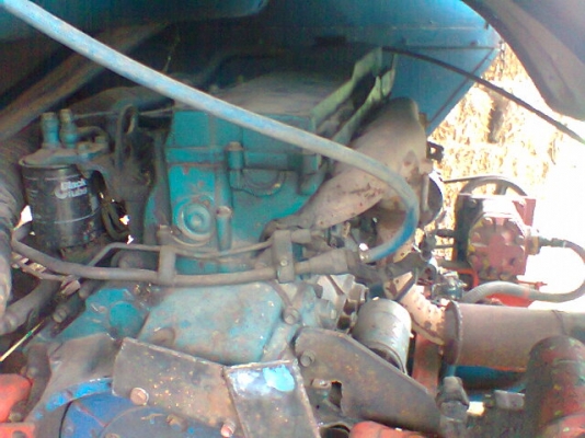 ขายรถเกี่ยววิชาญเครื่อง6hh1 ปั้มไดรกินตัวเดิน10HT 250000