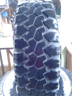 maxxis 255/85/16