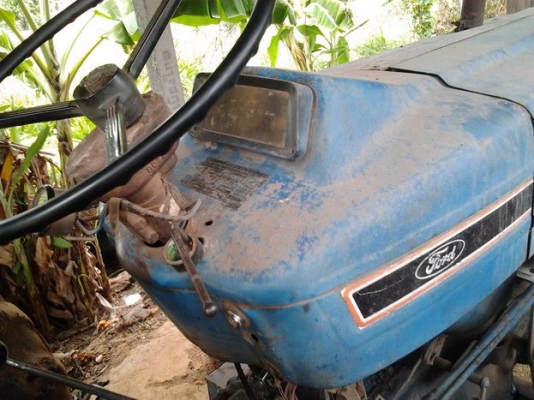 ขาย รถไถ1เพลา FORD 77 T1 สภาพดี ราคาไม่แพง เครื่องดีติดง่าย เกียร์ดีเดินหน้าถอยหลังปกติ ปั้มดี หางดีแขนดี ไม่มีปะระบบไฮฯใช้ได้ปกติ พร้อมอุปกรณ์ 4ชิ้น ใบดัน ผาน3,7 หางโรยขี้ไก่ อุปกรณ์สภาพดี เอกสารเล่มทะเบียน พร้อมใช้ พร้อมลุยงาน (มีคลิปประกอบ)ราคาต่อรองได