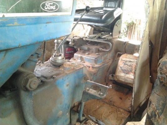 ขาย รถไถ1เพลา FORD 77 T1 สภาพดี ราคาไม่แพง เครื่องดีติดง่าย เกียร์ดีเดินหน้าถอยหลังปกติ ปั้มดี หางดีแขนดี ไม่มีปะระบบไฮฯใช้ได้ปกติ พร้อมอุปกรณ์ 4ชิ้น ใบดัน ผาน3,7 หางโรยขี้ไก่ อุปกรณ์สภาพดี เอกสารเล่มทะเบียน พร้อมใช้ พร้อมลุยงาน (มีคลิปประกอบ)ราคาต่อรองได