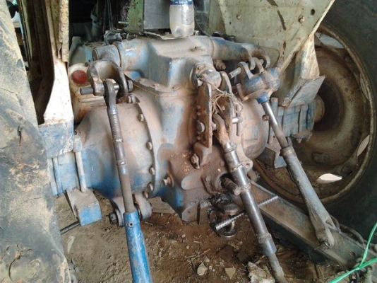 ขาย รถไถ1เพลา FORD 77 T1 สภาพดี ราคาไม่แพง เครื่องดีติดง่าย เกียร์ดีเดินหน้าถอยหลังปกติ ปั้มดี หางดีแขนดี ไม่มีปะระบบไฮฯใช้ได้ปกติ พร้อมอุปกรณ์ 4ชิ้น ใบดัน ผาน3,7 หางโรยขี้ไก่ อุปกรณ์สภาพดี เอกสารเล่มทะเบียน พร้อมใช้ พร้อมลุยงาน (มีคลิปประกอบ)ราคาต่อรองได