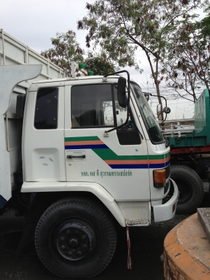 ขายหกล้อ ROCKY ยาว 7.20 เมตร หัวสวยไม่มีผุคคัชชี ยางดี เครื่องดี ปี 37 สภาพพร้อมใช้ ขายหกล้อ ROCKY ยาว 7.20 เมตร หัวสวยไม่มีผุคคัชชี ยางดี เครื่องดี ปี 37 สภาพพร้อมใช้