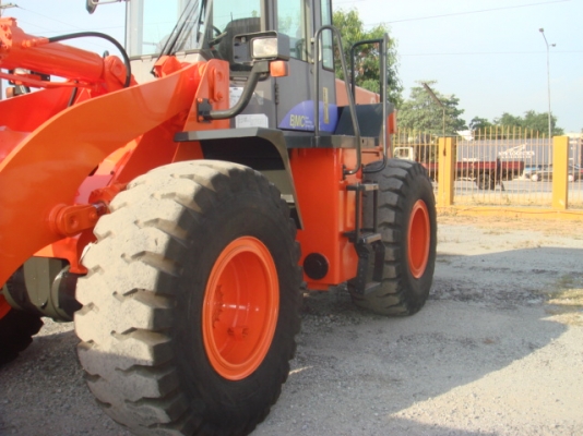 HITACHI LX130-7 เก่าญี่ปุ่น ราคาพิเศษ !!!!
