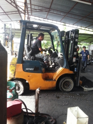 ขายรถยก TOYOTA 7FD15