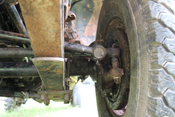 4x4ใช้ใด้ปกติ เครื่องดี เกืยร์รรมดา สีต้องอาบน้ำ วิ้นหน้าใช้โยกเกืยร์ กะบสแตนเลส มีเล่ม ทะเบืยนขาด48