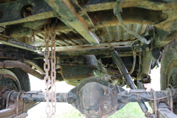 4x4ใช้ใด้ปกติ เครื่องดี เกืยร์รรมดา สีต้องอาบน้ำ วิ้นหน้าใช้โยกเกืยร์ กะบสแตนเลส มีเล่ม ทะเบืยนขาด48