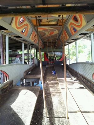 ต้องการขายรถทัวร์ 8ล้อ 2ชั้น อีซูซุปีกนก เครื่องมิตซู6D40 ดีเซล