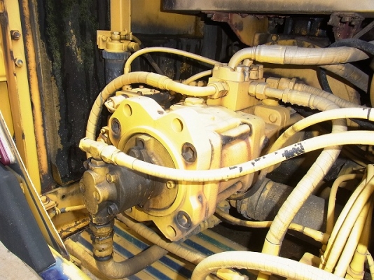 SK200-1 รถเก่านอกสภาพสวย พร้อมใช้ 5044 ช.ม SK200-1 รถเก่านอกสภาพสวย พร้อมใช้ 5044 ช.ม