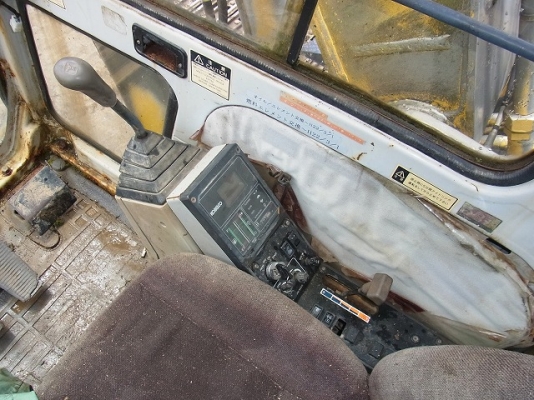 SK200-1 รถเก่านอกสภาพสวย พร้อมใช้ 5044 ช.ม SK200-1 รถเก่านอกสภาพสวย พร้อมใช้ 5044 ช.ม