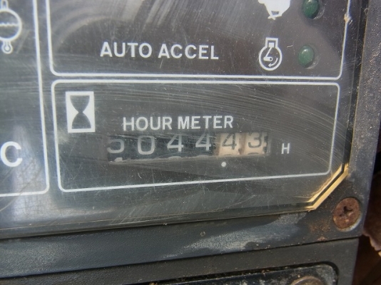 SK200-1 รถเก่านอกสภาพสวย พร้อมใช้ 5044 ช.ม SK200-1 รถเก่านอกสภาพสวย พร้อมใช้ 5044 ช.ม