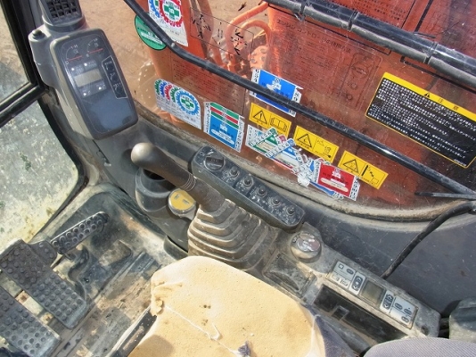 ฮิตาชิ ZX120 รถเก่านอกพร้อมใช้ ฮิตาชิ ZX120 รถเก่านอกพร้อมใช้