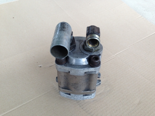 ขายปั้มไฮโดรลิคครับ ใส่รถบรรทุกติดเครน