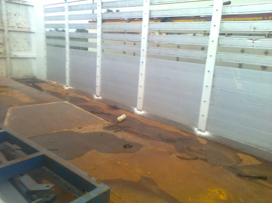 ลูกพ่วง 3 เพลาแท้ กระบะอลูมิเนียม ยาว 7 เมตร ปี 55