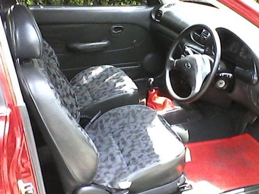 ขายHYUNDAI ACCENT1.5 สวยพร้อมใช้ เอกสารทะเบียนครบ ราคา77000บ.