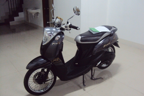 ขาย Fino-PS ปี56 เทาดำ ขอบทอง เข้มๆ ขาย Fino-PS ปี56 เทาดำ ขอบทอง เข้มๆ