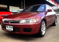 Mitsubishi LANCER  LIMITTED ท้ายเบ็นซ์ สวยเวิ่นเว่อร์