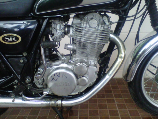 ***ขาย sr400 เดิมทุกเม็ด ประกอบใหม่ สภาพสวยครับ 59000 ohm คอนหวัน*** กุญแจดอกเดียวทั้งคันครับ เครื่องดีมากครับ ระบบไฟใช้ได้ทุกอย่างครับ เครื่องมือครบครับ อินวอยออกชื่อครับ ลองดูครับ สนใจ 0858730704 ohm คอนหวัน