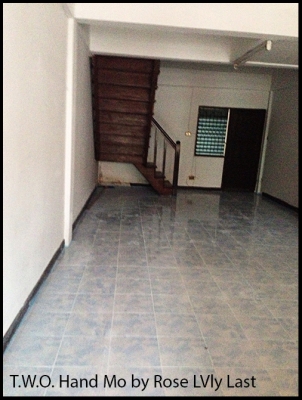 ทาวน์เฮ้าส์ 2 ชั้น อยู่ที่ เพชรเกษม 63/4 เนื้อที่ 17 ตารางวา