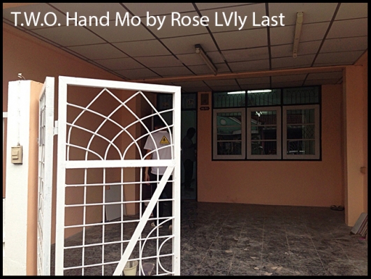 ทาวน์เฮ้าส์ 2 ชั้น อยู่ที่ เพชรเกษม 63/4 เนื้อที่ 17 ตารางวา