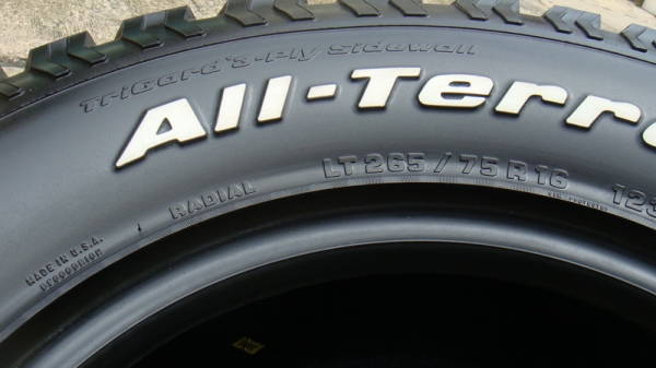 ขายยาง BF Goodrich Allterrain 265 75 r16 ใหม่กิ๊ก