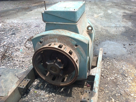 ขายไดนาโม Stamford 250 KVA.