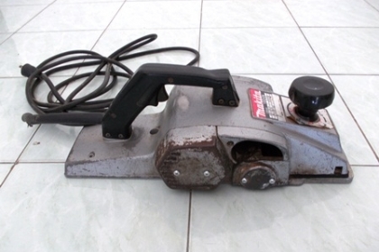 กบไสไม้Makita 1804N ของแท้ สภาพดีมาก ราคาถูก ด่วนเลยครับ