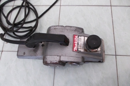 กบไสไม้Makita 1804N ของแท้ สภาพดีมาก ราคาถูก ด่วนเลยครับ