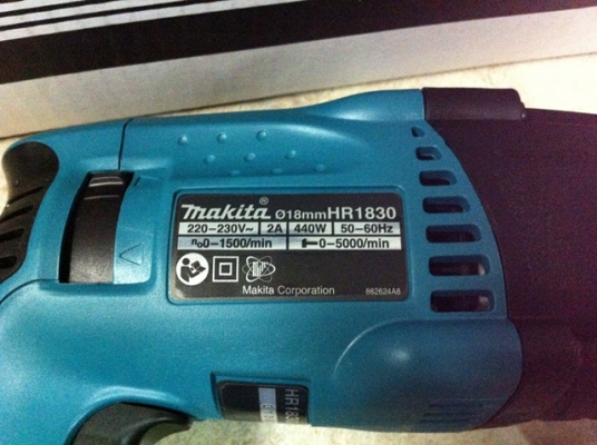 ขาย สว่านโรตารี่ Makita HR1830 (440w.) ราคาถูกมาก