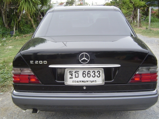 เบนซ์ E 200