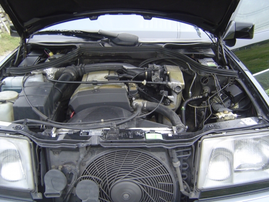 เบนซ์ E 200