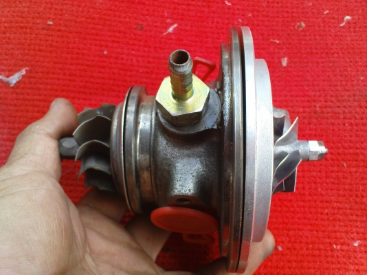 ขายเทอร์โบ อีซูซุ3000วอลเน่อ คอมม้อนเลวตัวแลก ^^