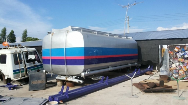 ขายถังน้ำมันมือสอง สภาพดี