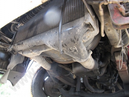 รถบรรทุก 10 ล้อบรรทุก  ยี่ห้อ HINO