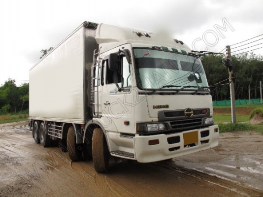 รถบรรทุก 10 ล้อบรรทุก  ยี่ห้อ HINO