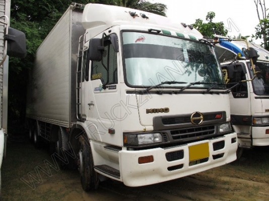รถบรรทุก 10 ล้อบรรทุก  ยี่ห้อ HINO
