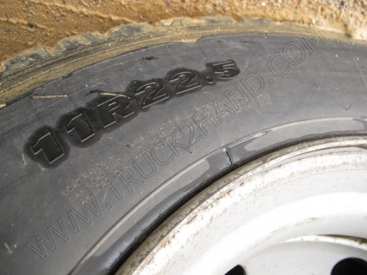 รถบรรทุก 10 ล้อบรรทุก  ยี่ห้อ HINO