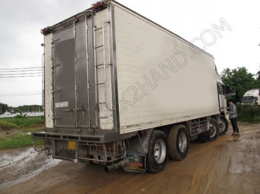 รถบรรทุก 10 ล้อบรรทุก  ยี่ห้อ HINO