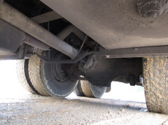 รถบรรทุก 10 ล้อบรรทุก  ยี่ห้อ HINO