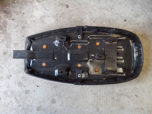 ขาย เบาะคาวา G7  ขาย เบาะแท้ดรีมเอ็กเซล