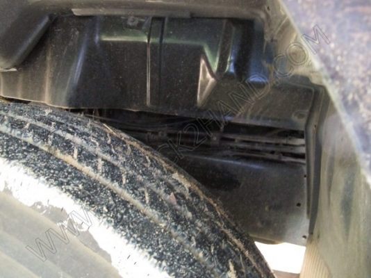 รถบรรทุก 10 ล้อบรรทุกตู้ ยี่ห้อ HINO 195 แรงม้า