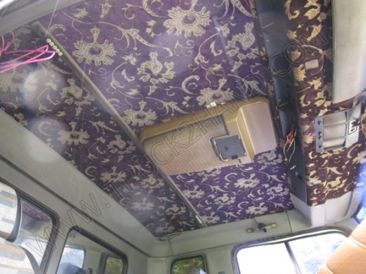 รถบรรทุก 10 ล้อบรรทุก  ยี่ห้อ HINO  180 แรงม้า