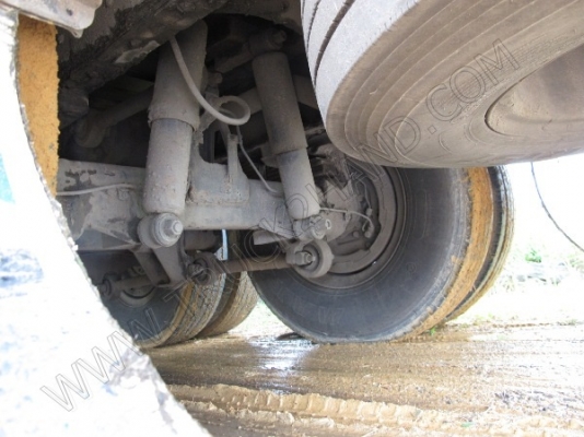 รถบรรทุก 10 ล้อบรรทุก  ยี่ห้อ HINO  180 แรงม้า