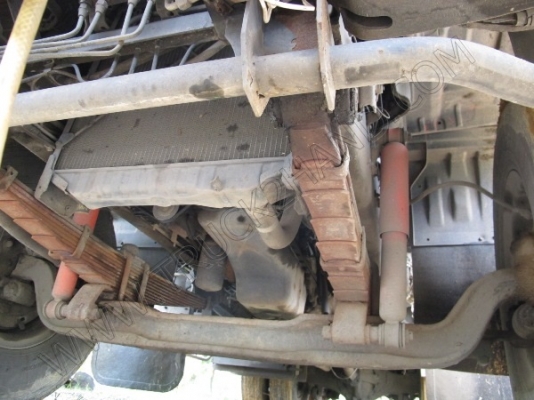 รถบรรทุก 10 ล้อบรรทุก  ยี่ห้อ HINO  180 แรงม้า