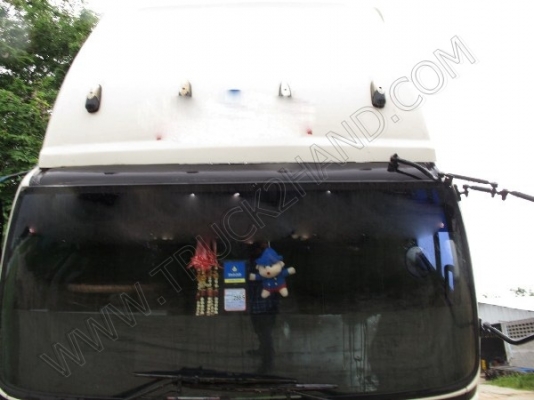 รถบรรทุก 10 ล้อบรรทุก  ยี่ห้อ HINO  180 แรงม้า